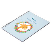 Kute Giraffe met een gepersonaliseerde Floral Wrea Notitieboek (Linkerzijde)