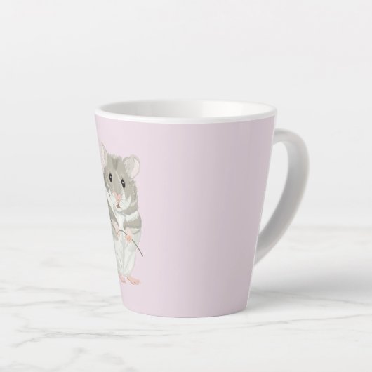 Kute Grey and White Hamster Holding a Flower Latte Mok (Rechterhoek)