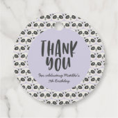 Kute karakter panda kinderverjaardag bedankjes labels (Achterkant)