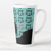 Kute Kat (zwart, blauwgroen en roze) Latte Mok (Rechts)