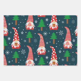 Kute kerstknoma's met bomen en sneeuwvlokken inpakpapier vel