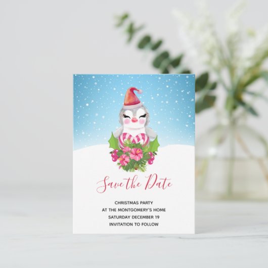 Kute kerstpinguïn in Santa Hat Save the Date Uitnodiging Briefkaart (Staand voorkant)