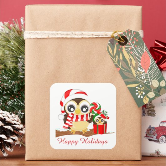 Kute kerstuil voegt bericht sticker toe (Feestdagen)