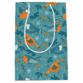 Kute kerstvogels en sneeuwvlokken medium cadeauzakje (Voorkant)