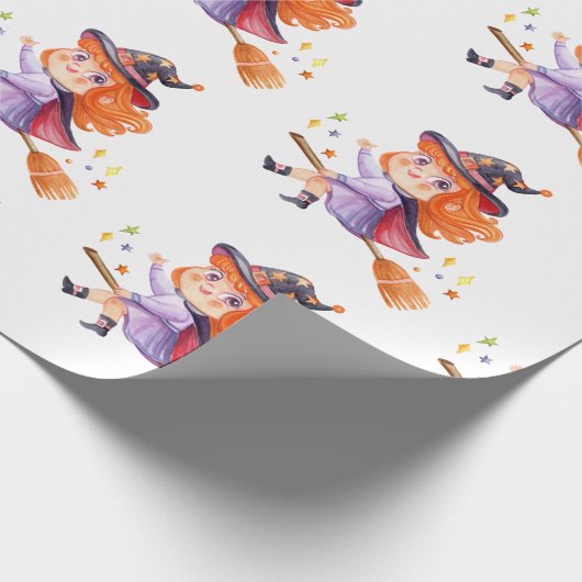 Kute kleine heks die op een bordemstick vliegen cadeaupapier (Hoek)