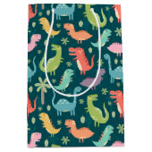 Kute kleurige dinosaurussen bij nacht medium cadeauzakje (Voorkant)