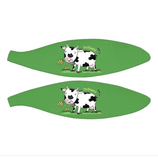 Kute koe in de illustratie van de groene cartoon basketbal (Panelen)