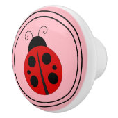 Kute Ladybug op Roze Keramische Knop (Rechts)