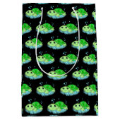 Kute Little Baby Turtles Birthday of Baby shower Medium Cadeauzakje (Voorkant)