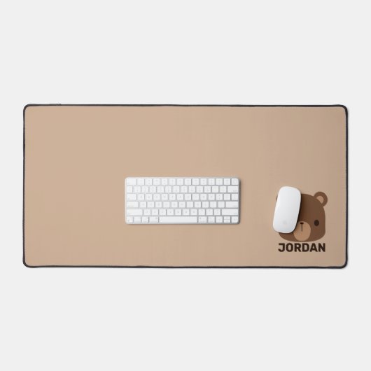 Kute Little Brown Beer met persoonlijke naam Bureaumat (Keyboard & Muis)