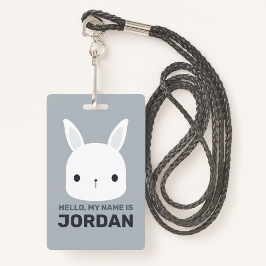 Kute Little Bunny Rabbit met persoonlijke naam Badge (Voorkant met draagriem)