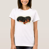 Kute Little Dachshund Design Basic T-Shirt (Voorkant)