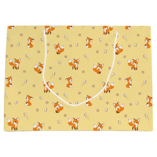 Kute Little Foxes Pattern on Yellow Groot Cadeauzakje (Voorkant)