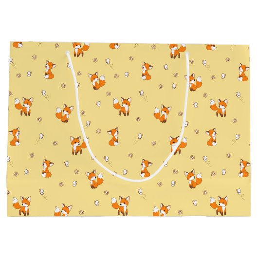 Kute Little Foxes Pattern on Yellow Groot Cadeauzakje (Achterkant)