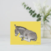 Kute Little Grey Donkey Baby Foal Laing Down Briefkaart (Staand voorkant)