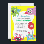 Kute Little Monster Birthday Party Bash for Kids Kaart<br><div class="desc">Dus je kleine is nog een jaar ouder. Een monsterfeest met deze briljante, kleurrijke en aantrekkelijke kleine monsterverjaardagsfeestelijke uitnodiging. Het ontwerp omvat een kleurrijke grens met vier schattige, vriendelijke monsters die een feestelijk pet dragen. Monsters zijn onder andere paarse gelei zoals drie ogen monster, een groen furry monster, een crimson...</div>
