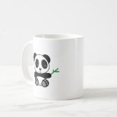 Kute Little Panda met een Bamboe Stick Koffiemok (Voorkant links)
