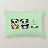 Kute Little Pandas on Green Decoratief Kussen (Voorkant)