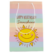 Kute Little Rainbow Sunshine Kinder Happy Birthday Medium Cadeauzakje (Voorkant)