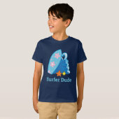 Kute Little Surfer Dude Surfboard en Wave T-shirt (Voorkant volledig)