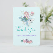 Kute Mermaid Riding a Dolphin under Zee Bedankkaart (Staand voorkant)