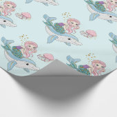 Kute Mermaid Riding a Dolphin under Zee Cadeaupapier (Hoek)