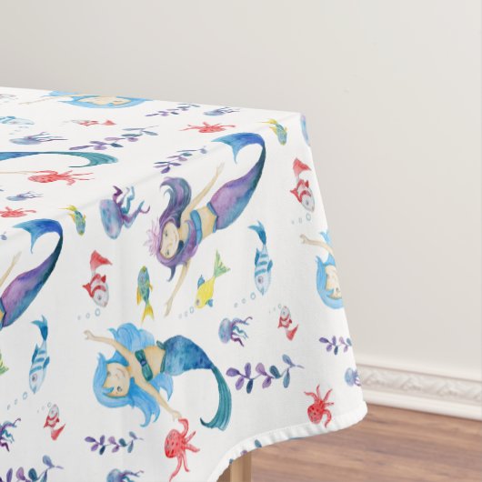 Kute mermaids onder het Zee Tafelkleed (Voorbeeld)