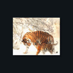 Kute moeder tijger met Baby in sneeuw Canvas Afdruk<br><div class="desc">Herfst bos - Dit afbeelding van serene bladeren in de herfst zal zeker een glimlach op je gezicht leggen. De herfst,  bossen,  bosgebied,  bossen,  bomen,  herfst,  hoesje,  landschap,  natuur</div>