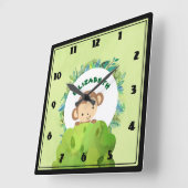 Kute Monkey die van achter op een Struik kijkt Vierkante Klok (Hoek)