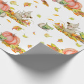 Kute muis, pompoenen en kleurrijke herfsten cadeaupapier (Hoek)