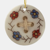 Kute naaigarend Button met bloemen Keramisch Ornament (Voorkant)