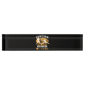 Kute omheining als schaap maar met puntige wonden naambordje