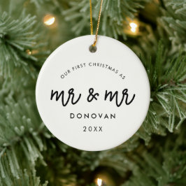 Kute onze eerste Kerstmis als Mr & Mr trouwfoto. Keramisch Ornament