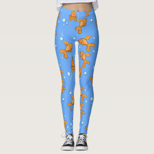 Kute oranje goudvis op blauwe cartoon illustratie leggings