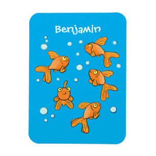 Kute oranje goudvis op blauwe cartoon illustratie magneet