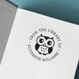 Kute owl uit de bibliotheek van boek voeg naam toe rubberstempel