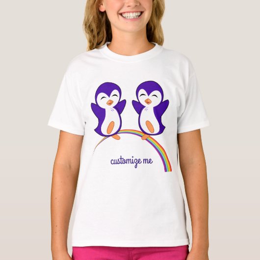 Kute Paarse pinguïn op regenboogaangepaste Kindere T-shirt (Voorkant)