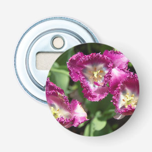 Kute paarse tulpen in de tuin button flesopener