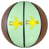 Kute paasbakkogels basketbal (Verticaal)