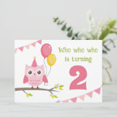 Kute Party Owl die 2 tweede verjaardag draait Kaart (Staand voorkant)