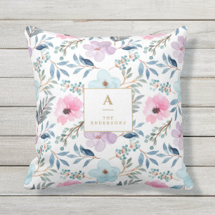 Kute Pastel Blue Waterverf Flowers Monogram Buitenkussen