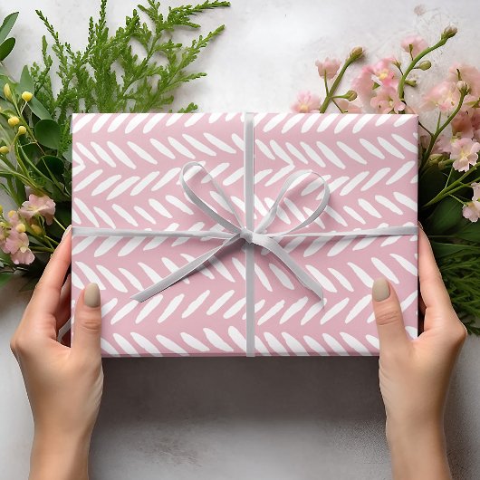 Kute pastel herringbone-patroon op roze inpakpapier vel