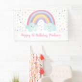 Kute pastel regenboogwolken eerste verjaardag spandoek (Insitu)