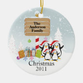 Kute Penguins Familie van 4 kerstversiering Keramisch Ornament (Voorkant)