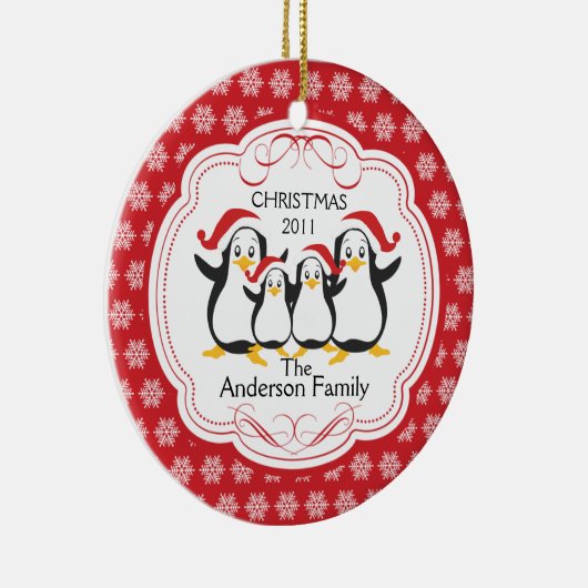Kute Penguins Familie van 4 kerstversiering Keramisch Ornament (Rechts)