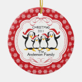 Kute Penguins Familie van 4 kerstversiering Keramisch Ornament (Voorkant)