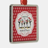 Kute Penguins Familie van 4 kerstversiering Metalen Ornament (Rechts)