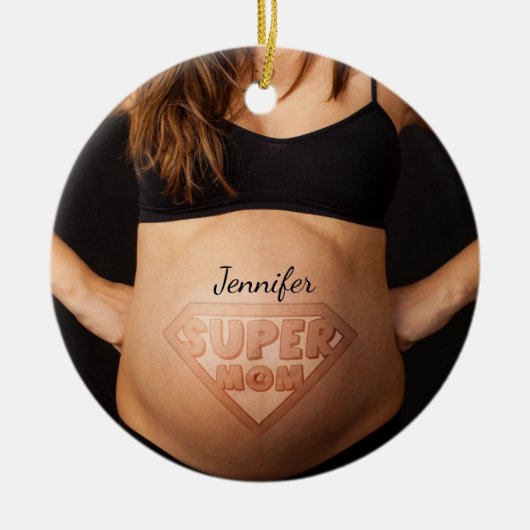 Kute Personalized Super Mam Pregnant Belly Keramisch Ornament (Voorkant)