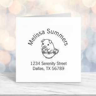 Kute piglet pig in een Teacup Arch Address Zelfinktende Stempel