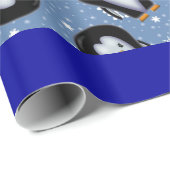 Kute pinguïns in de sneeuwschotel cadeaupapier (Rol Hoek)